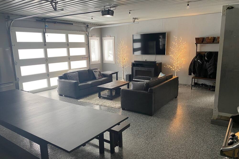 Photo of Livingroom in Georgian Bluffs