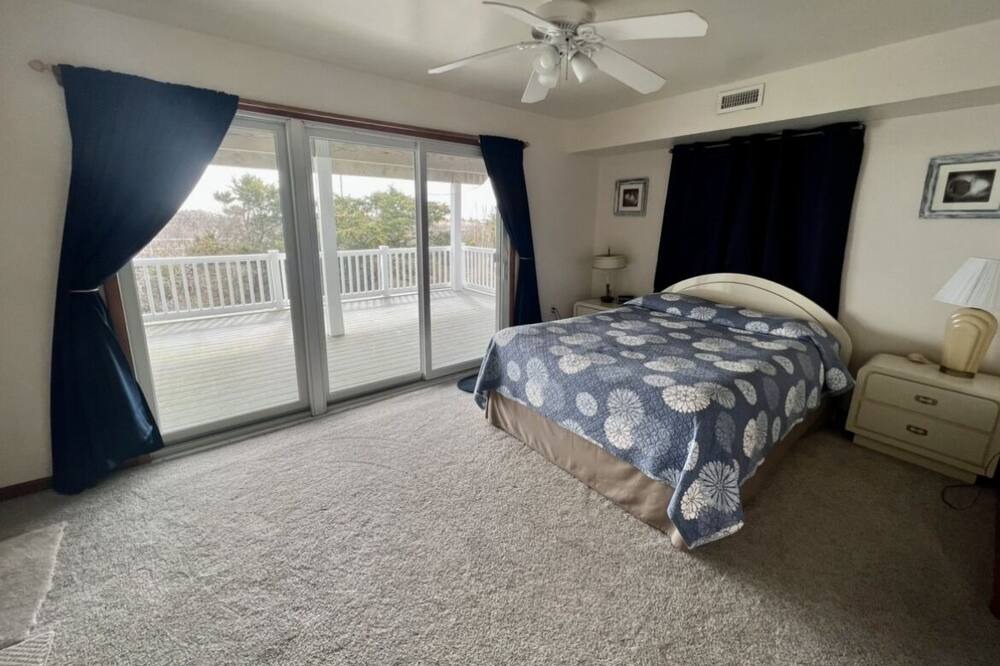 Photo of Bedroom in Sea Isle City