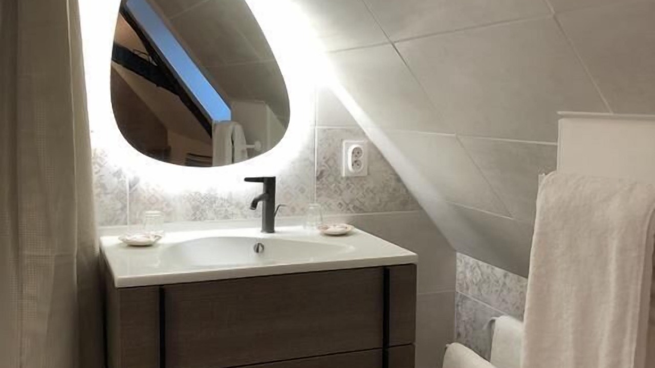 Photo of Bathroom in Curemonte