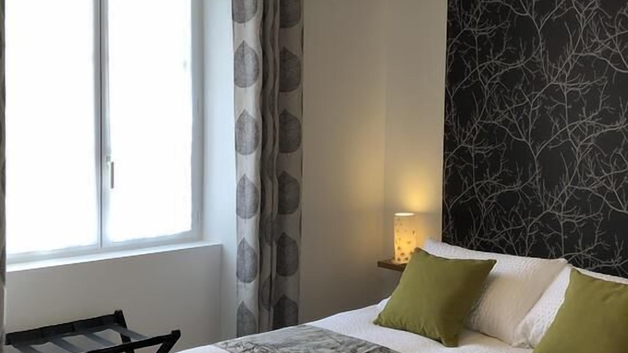 Photo of Bedroom in Curemonte