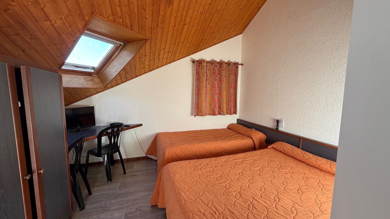 Photo of Bedroom in Rostrenen
