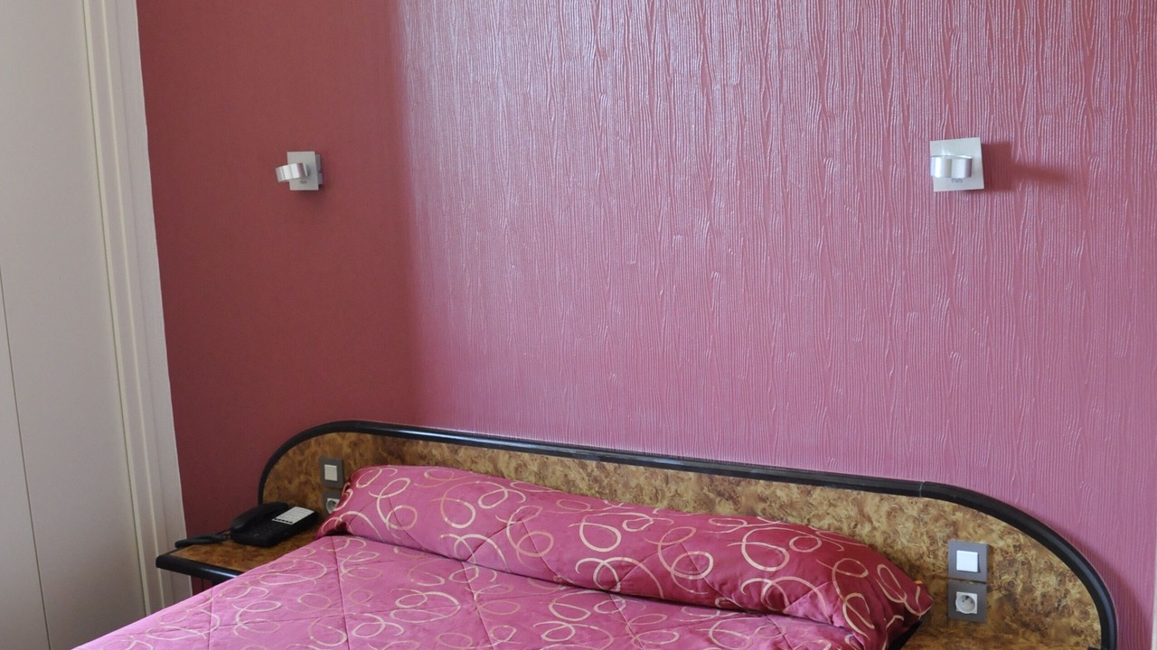 Photo of Bedroom in Rostrenen