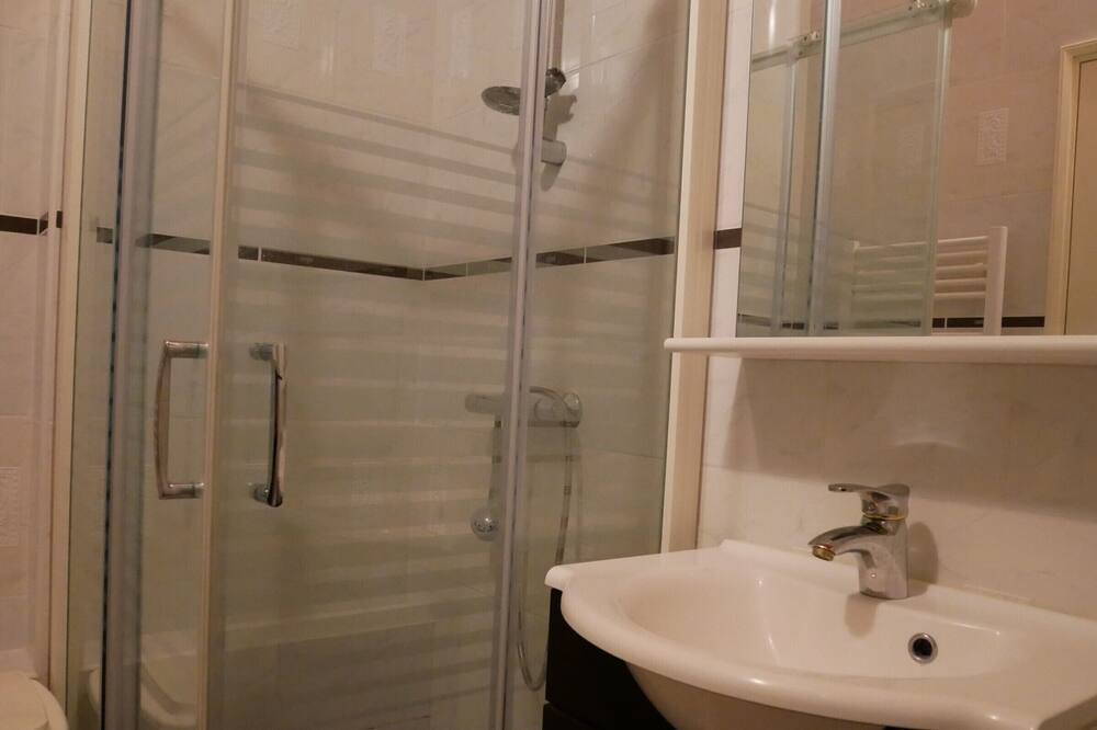 Photo of Bathroom in Saint-Hilaire-de-Riez