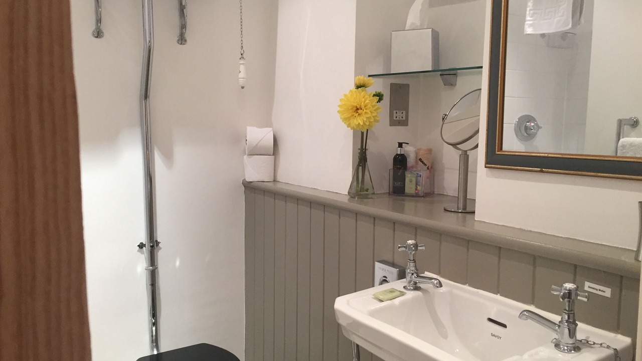 Photo of Bathroom in Probus