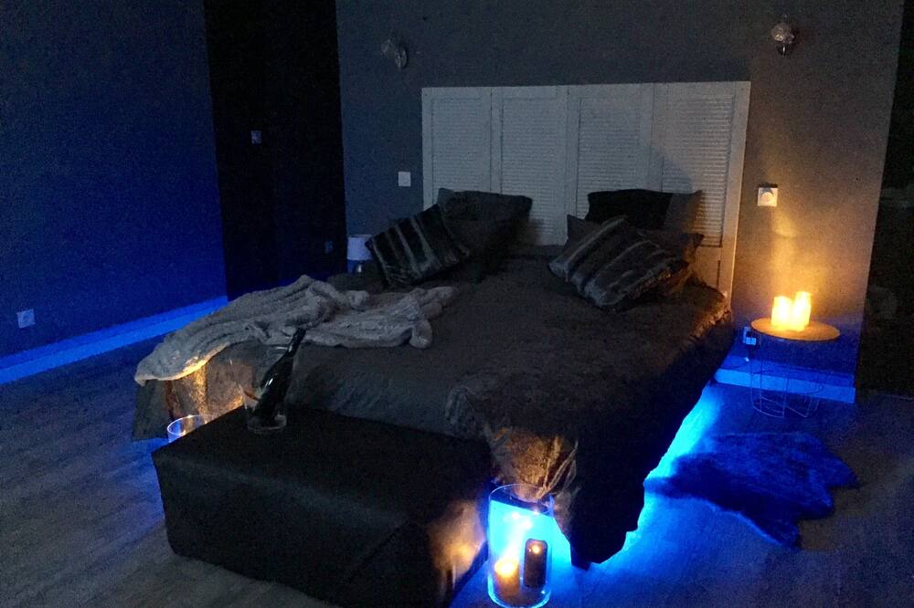 Photo of Bedroom in Sernhac