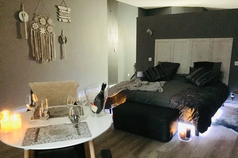 Photo of Bedroom in Sernhac