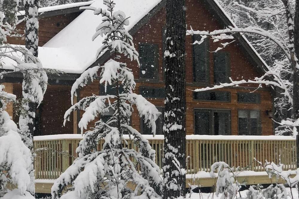 Photo of Others in Bethel