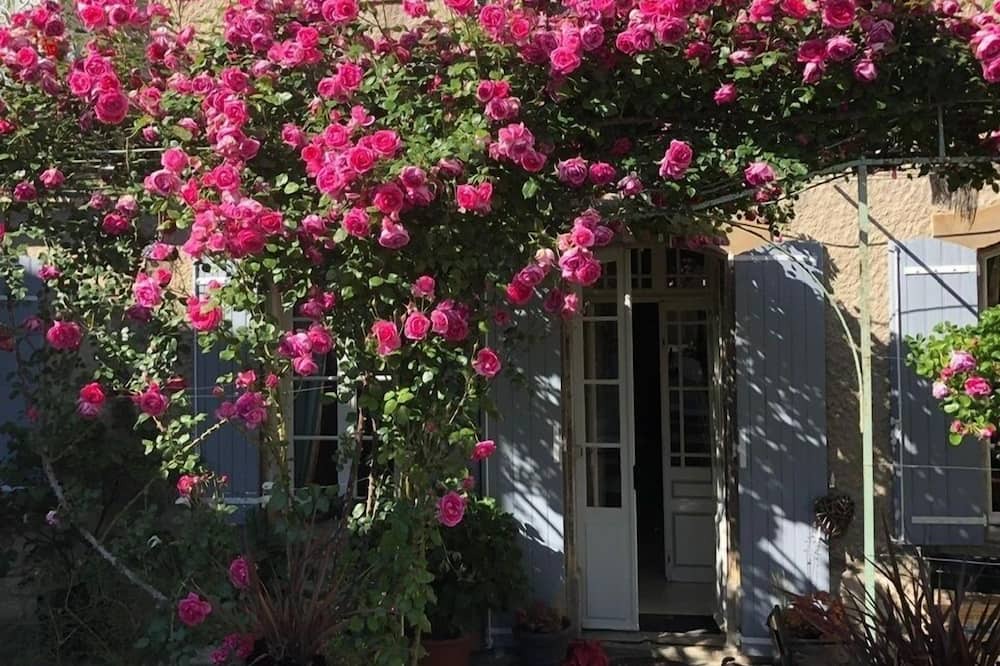 Photo of Outdoor in Bram