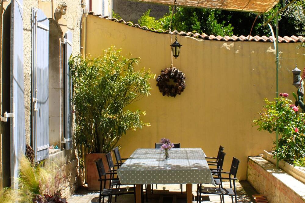 Photo of Outdoor in Bram