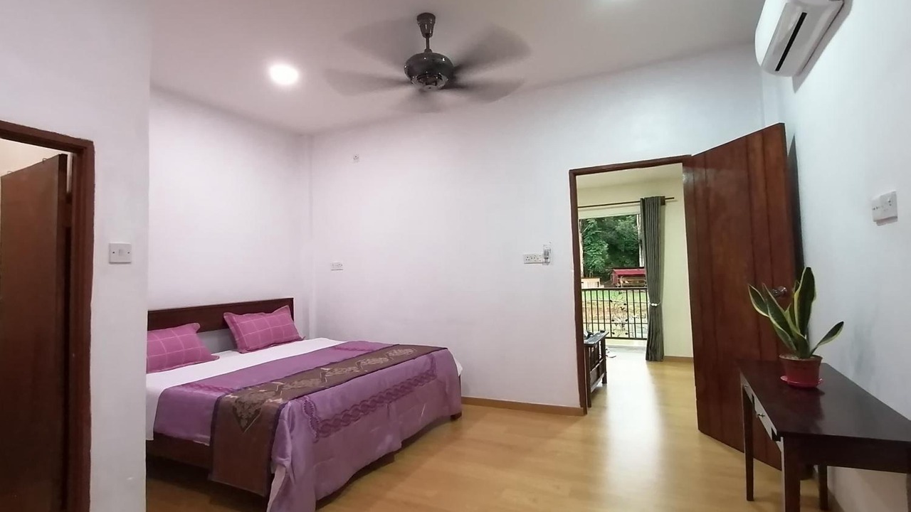Photo of Bedroom in Kampung Beluru