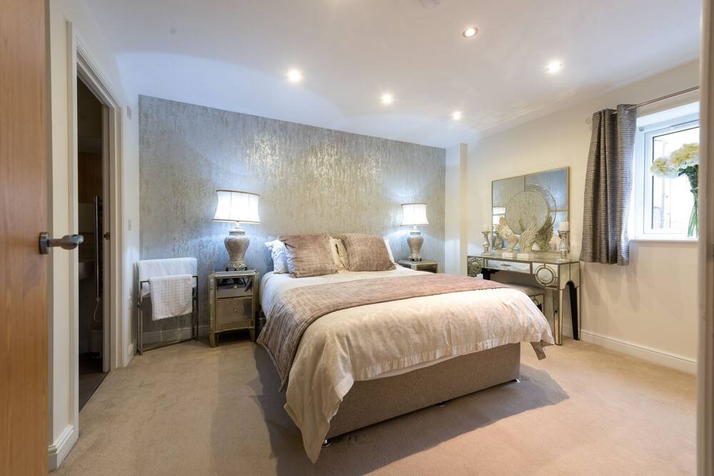 Photo of Others in Wakefield