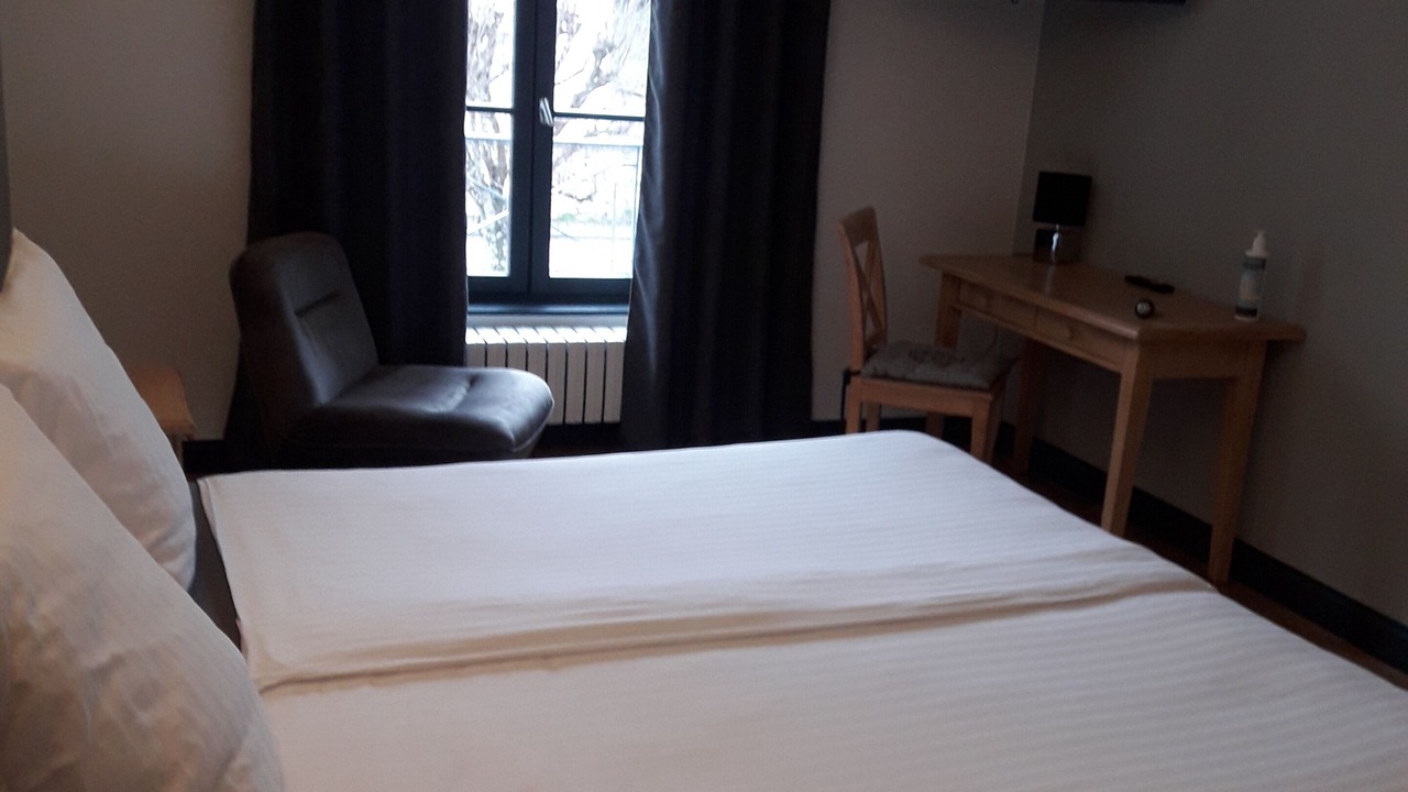 Photo of Bedroom in Gy