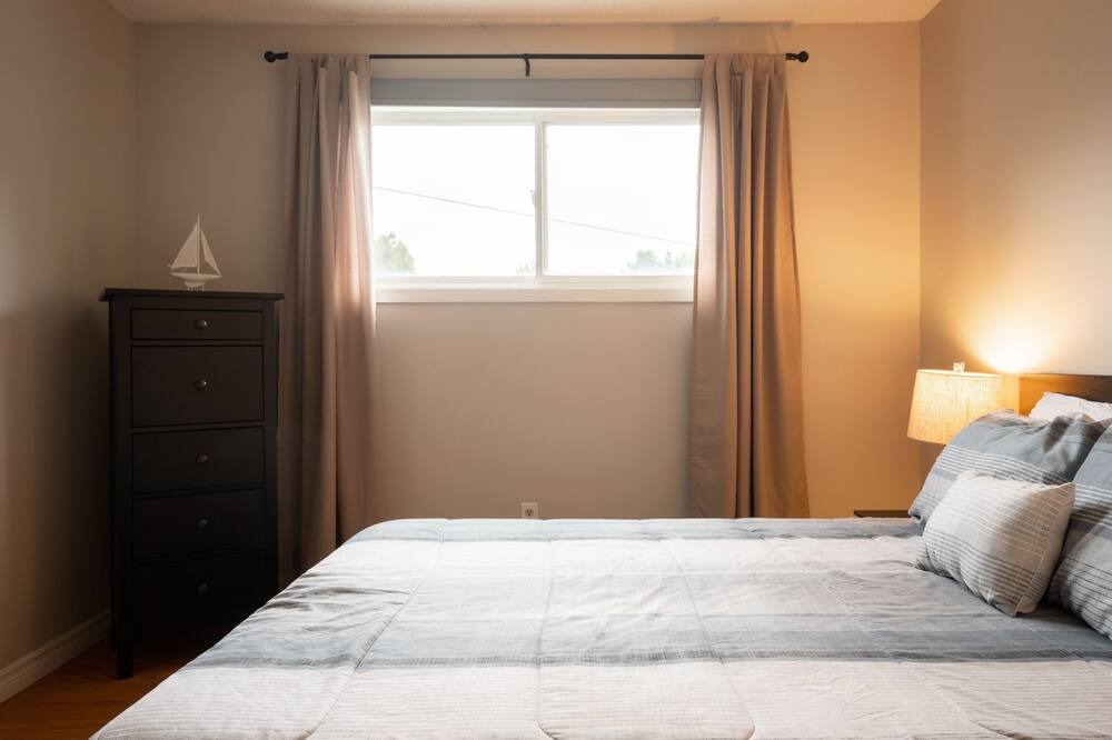 Photo of Bedroom in Hamilton