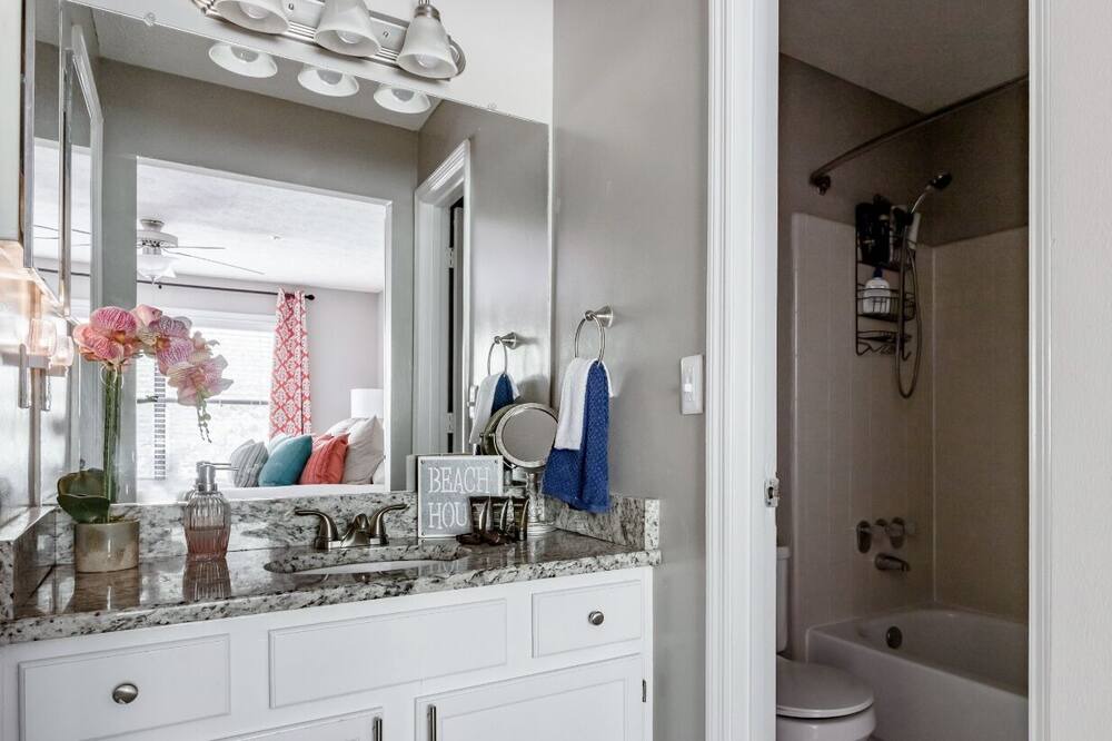 Photo of Bathroom in Smyrna