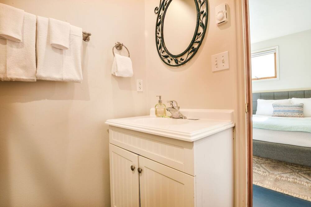 Photo of Bathroom in Moab
