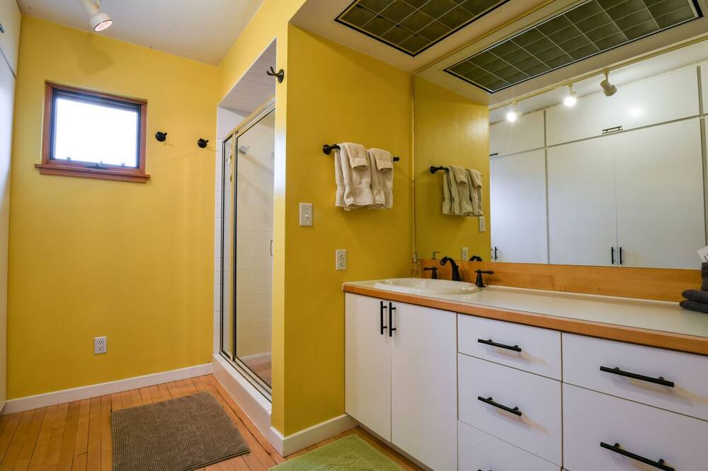 Photo of Bathroom in Moab