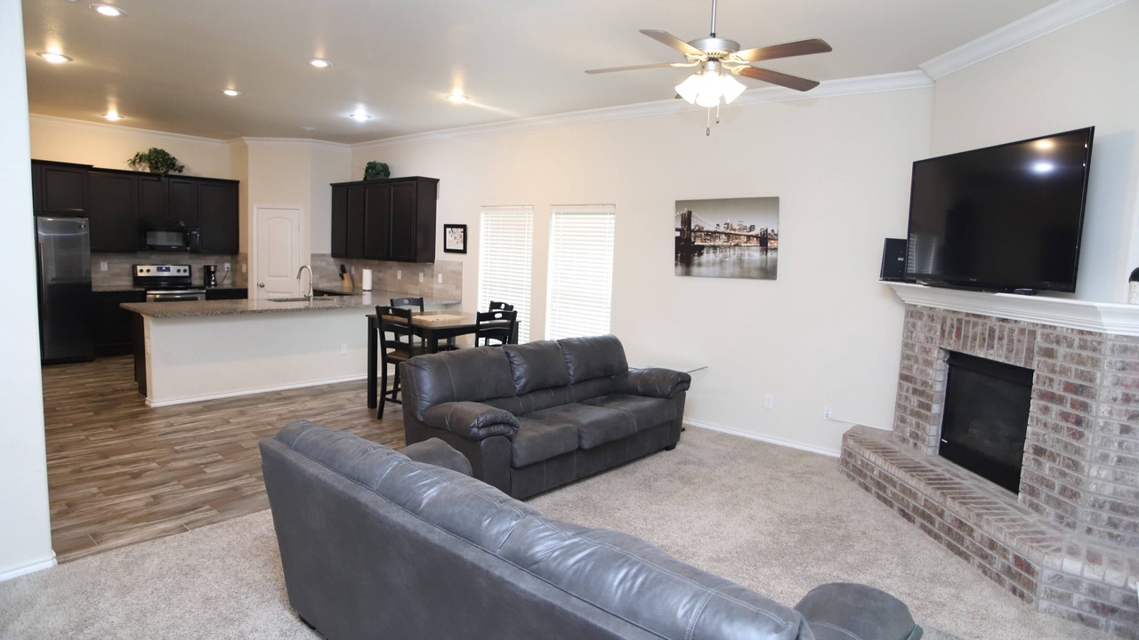 Photo of Livingroom in Midland