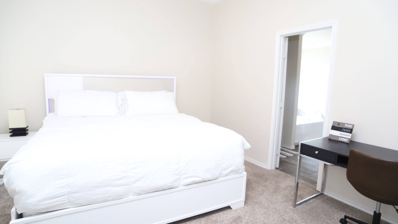 Photo of Bedroom in Midland