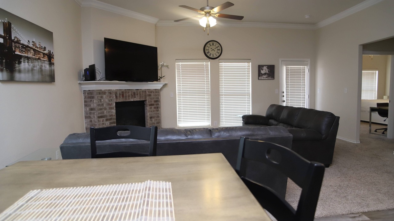 Photo of Livingroom in Midland