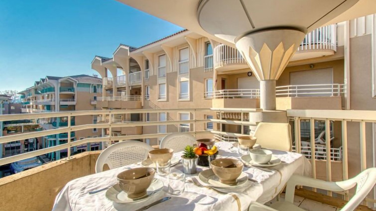 Photo of Outdoor in Frejus Port