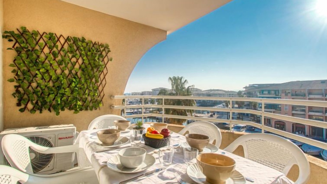 Photo of Outdoor in Frejus Port