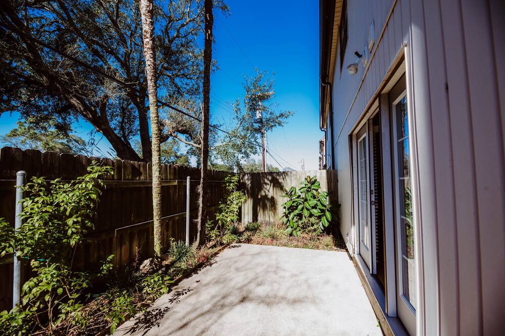 Photo of Outdoor in Lakeview  Jefferson County