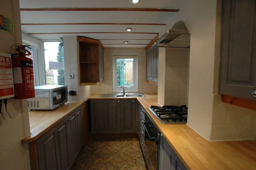 Photo of Kitchen in Tring