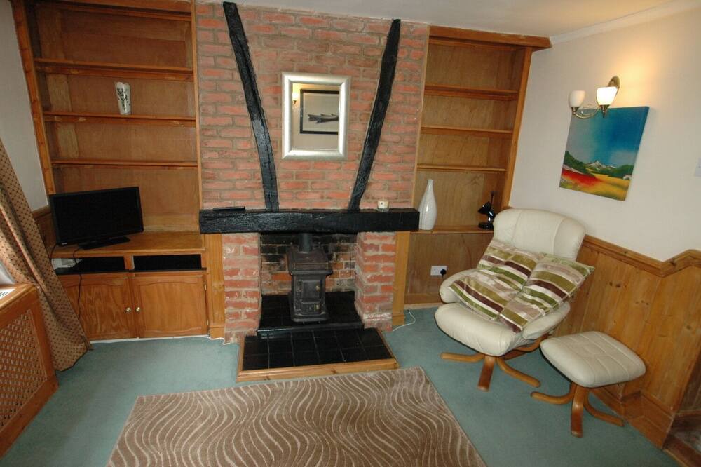 Photo of Livingroom in Tring