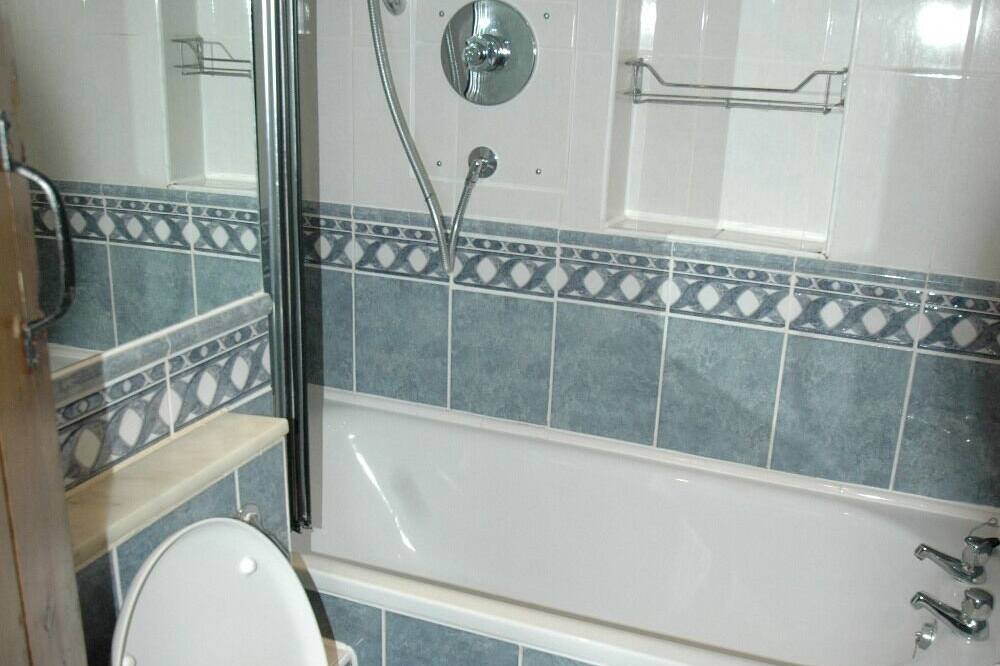 Photo of Bathroom in Tring