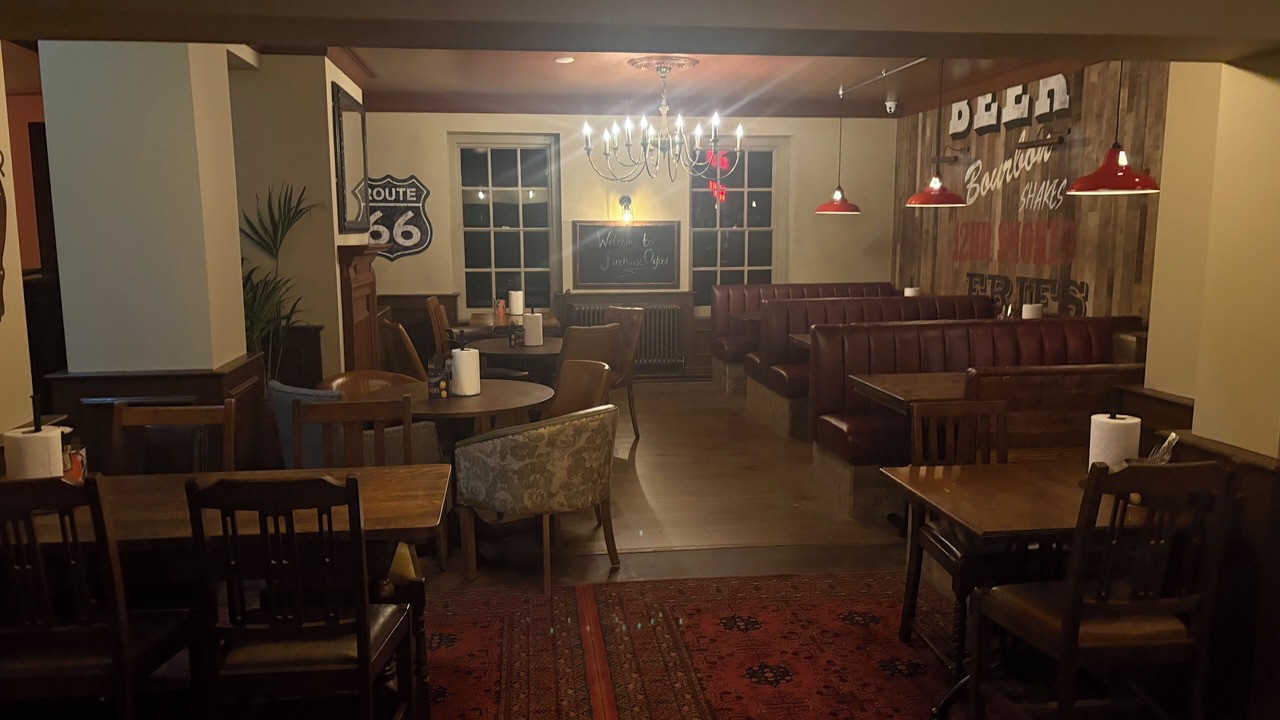 Photo of Others in South Leigh