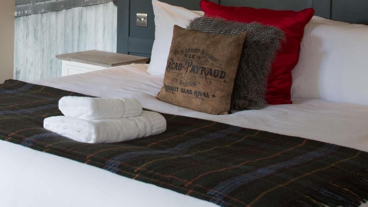 Photo of Bedroom in South Leigh