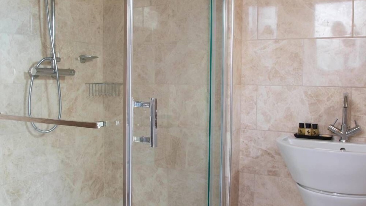 Photo of Bathroom in South Leigh