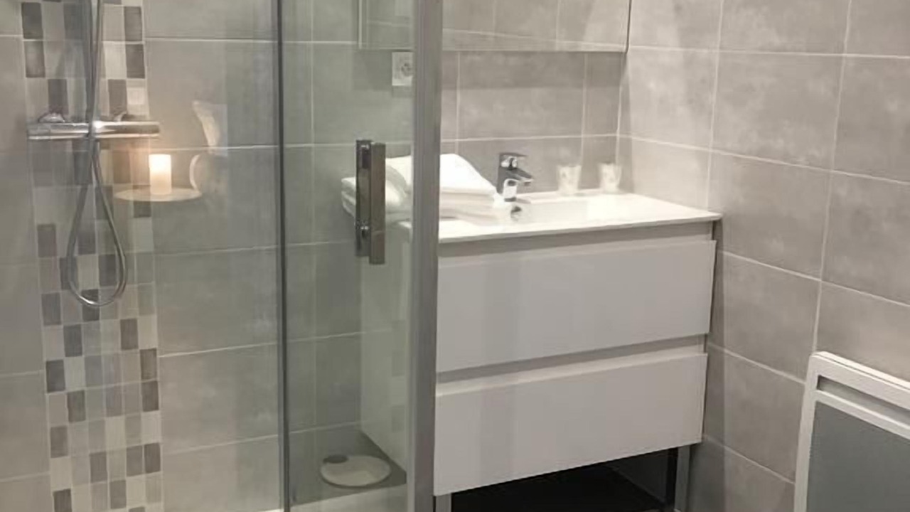 Photo of Bathroom in Saint-Jean-Pied-de-Port