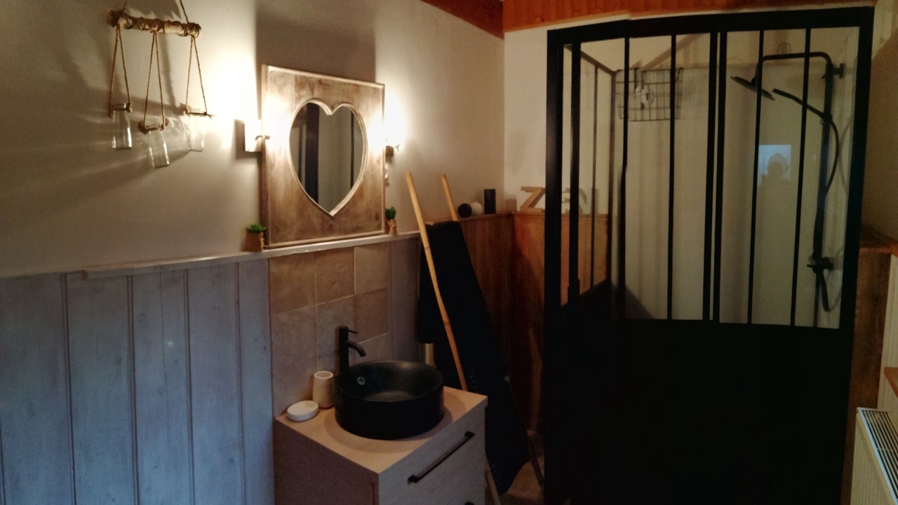 Photo of Bathroom in Douville