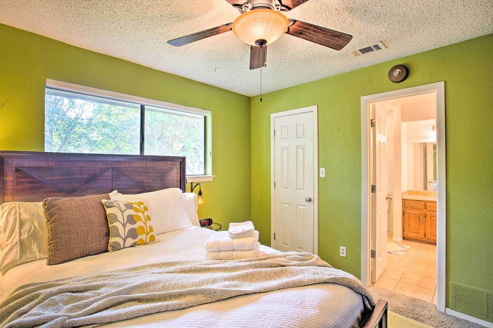 Photo of Bathroom in Plano