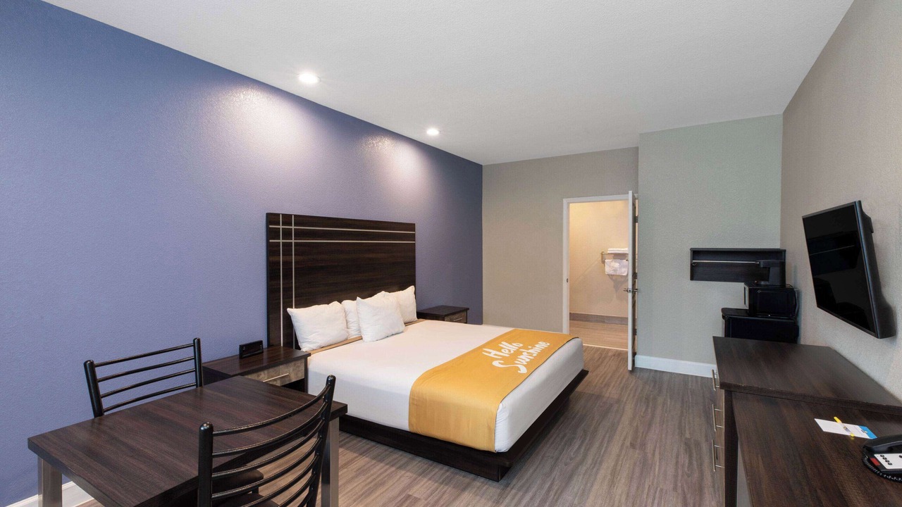 Photo of Bedroom in La Porte