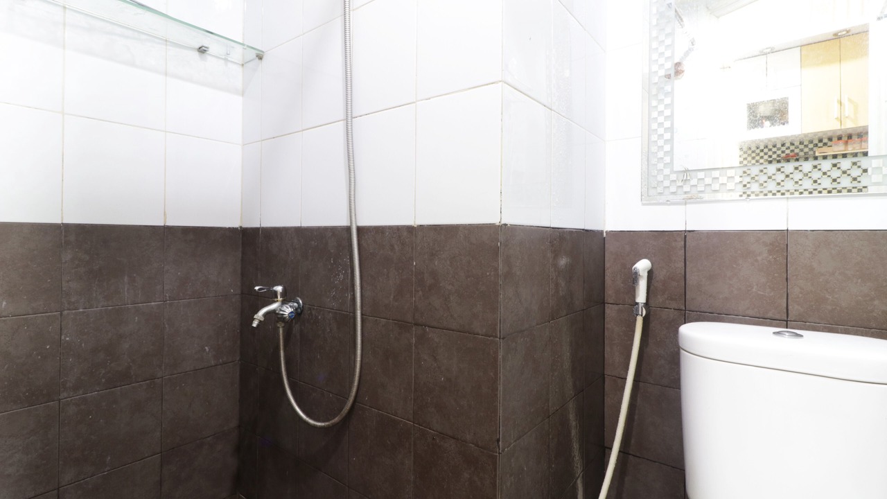 Photo of Bathroom in Rawasari