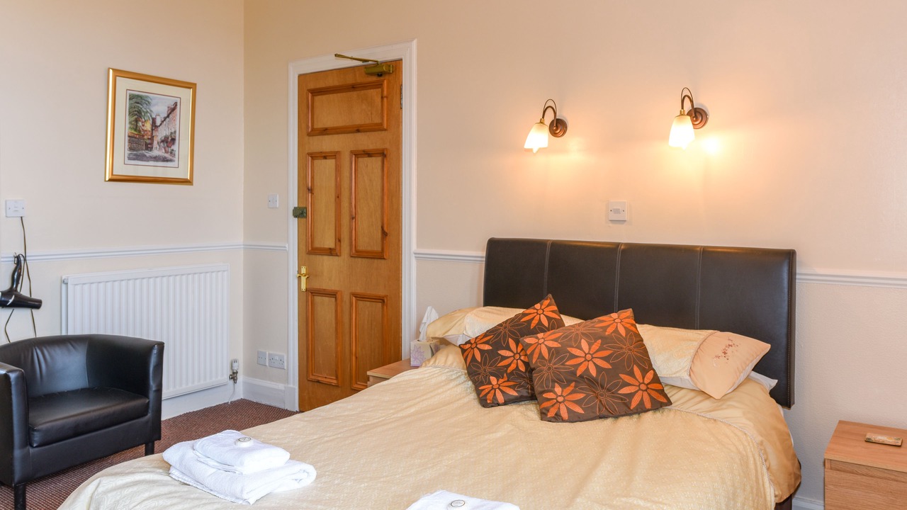 Photo of Others in Gifford