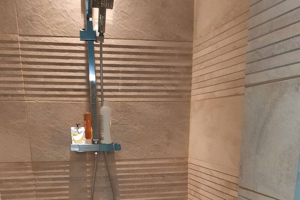 Photo of Bathroom in Le Bourg