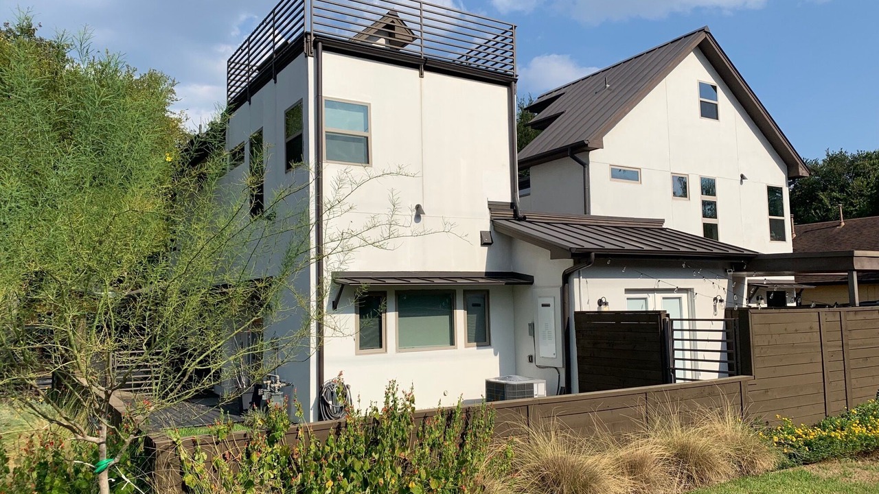 Photo of Outdoor in Rosewood