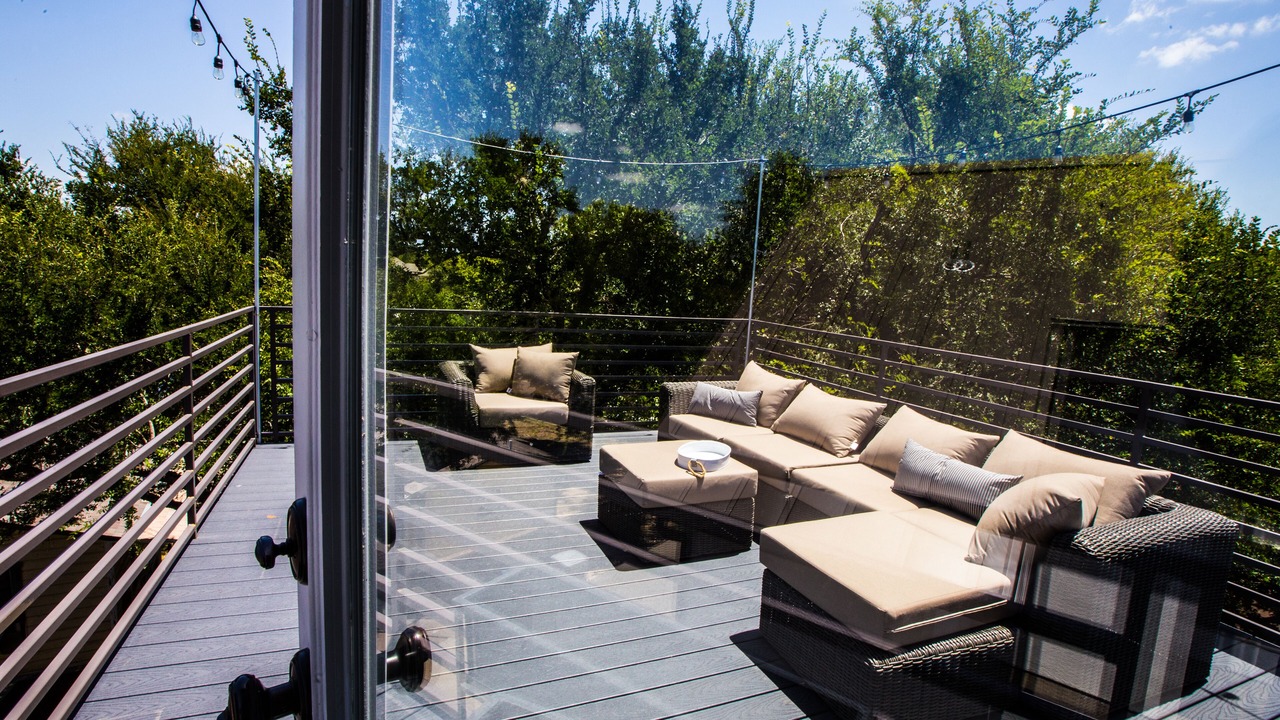 Photo of Outdoor in Rosewood