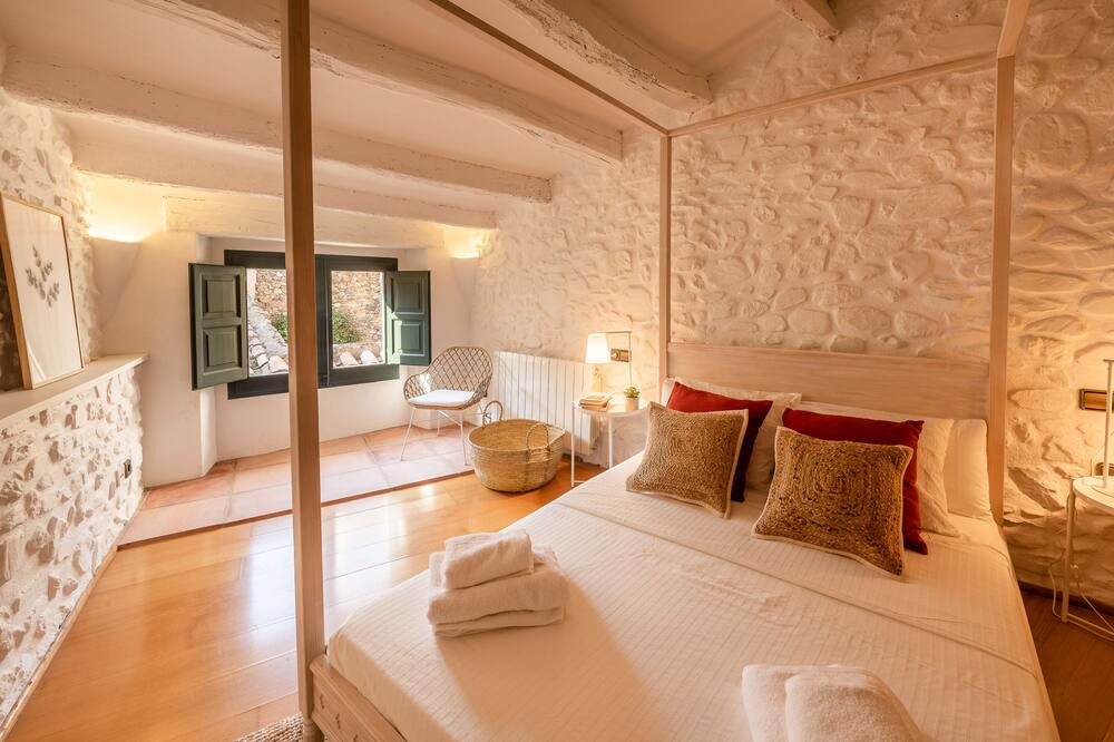 Photo of Bedroom in Cruilles