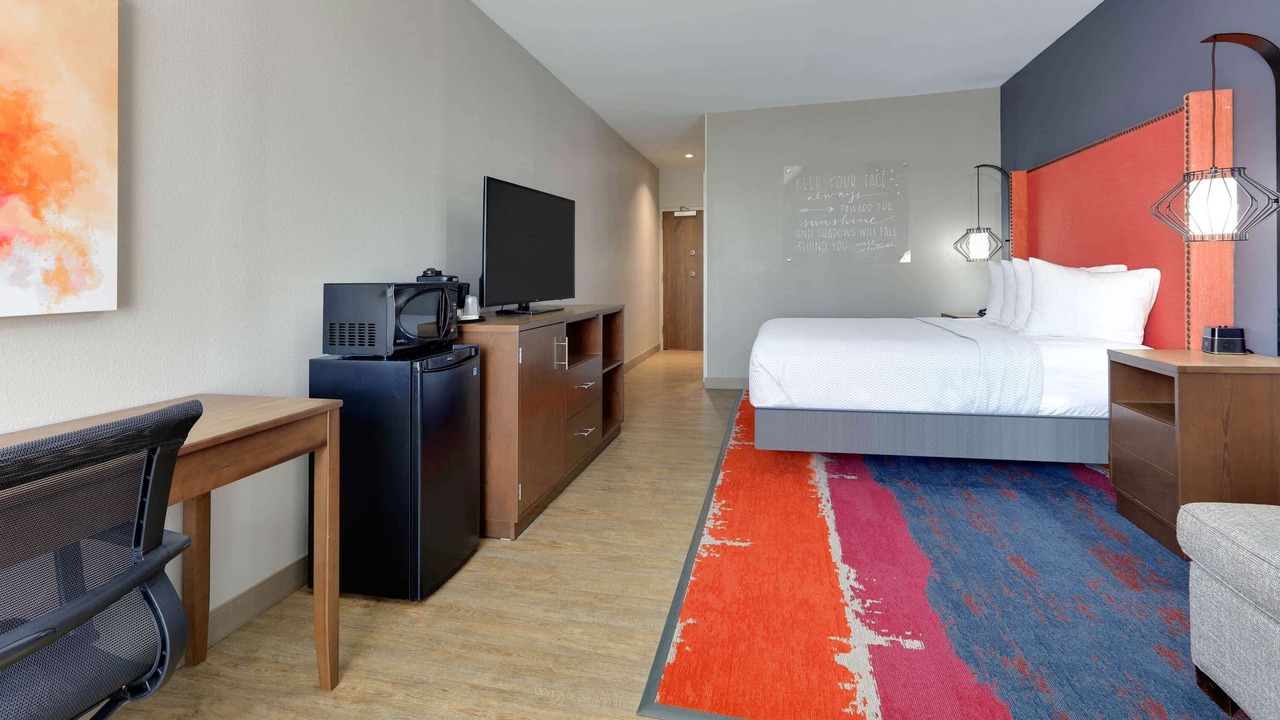 Photo of Bedroom in Lakeway
