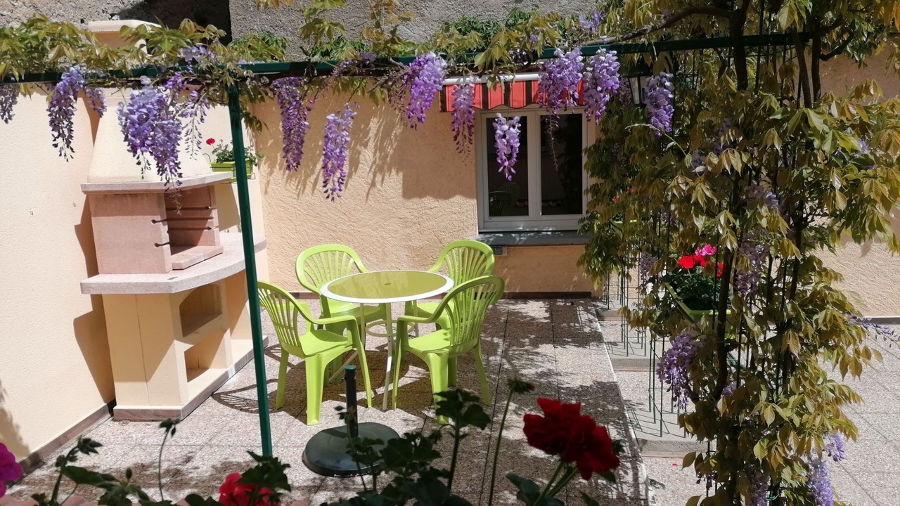 Photo of Patio Balcony in Choloy-Menillot