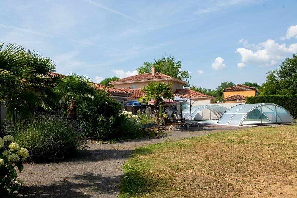 Photo of Outdoor in Savigneux