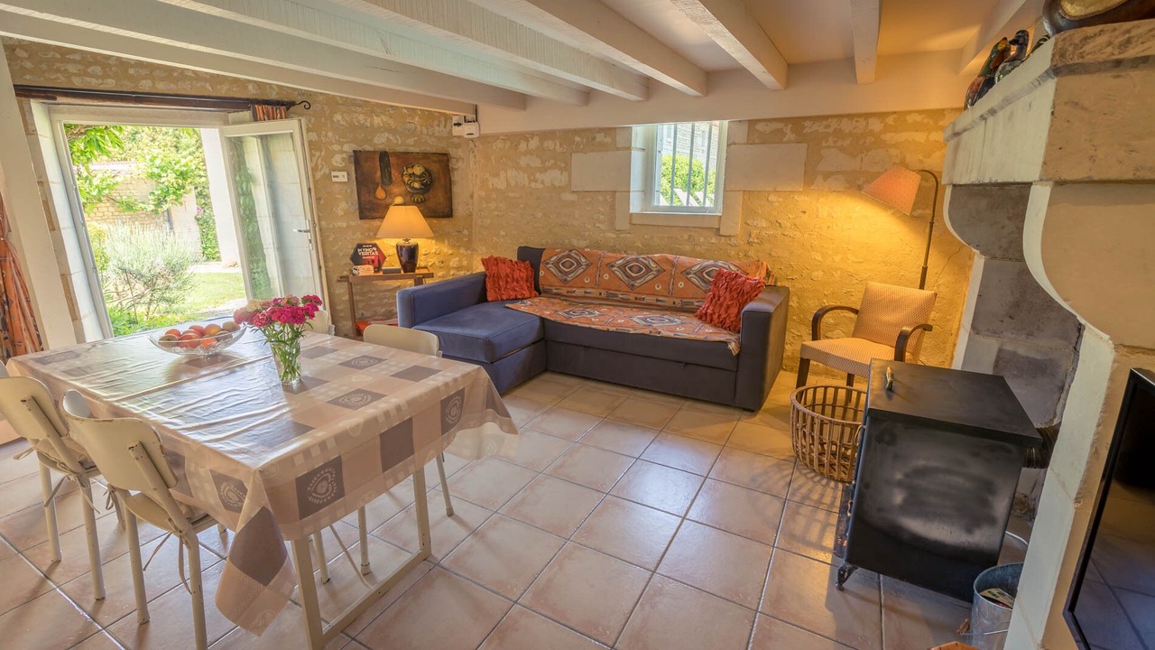 Photo of Livingroom in Saires