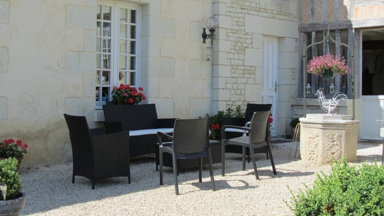 Photo of Patio Balcony in Saires