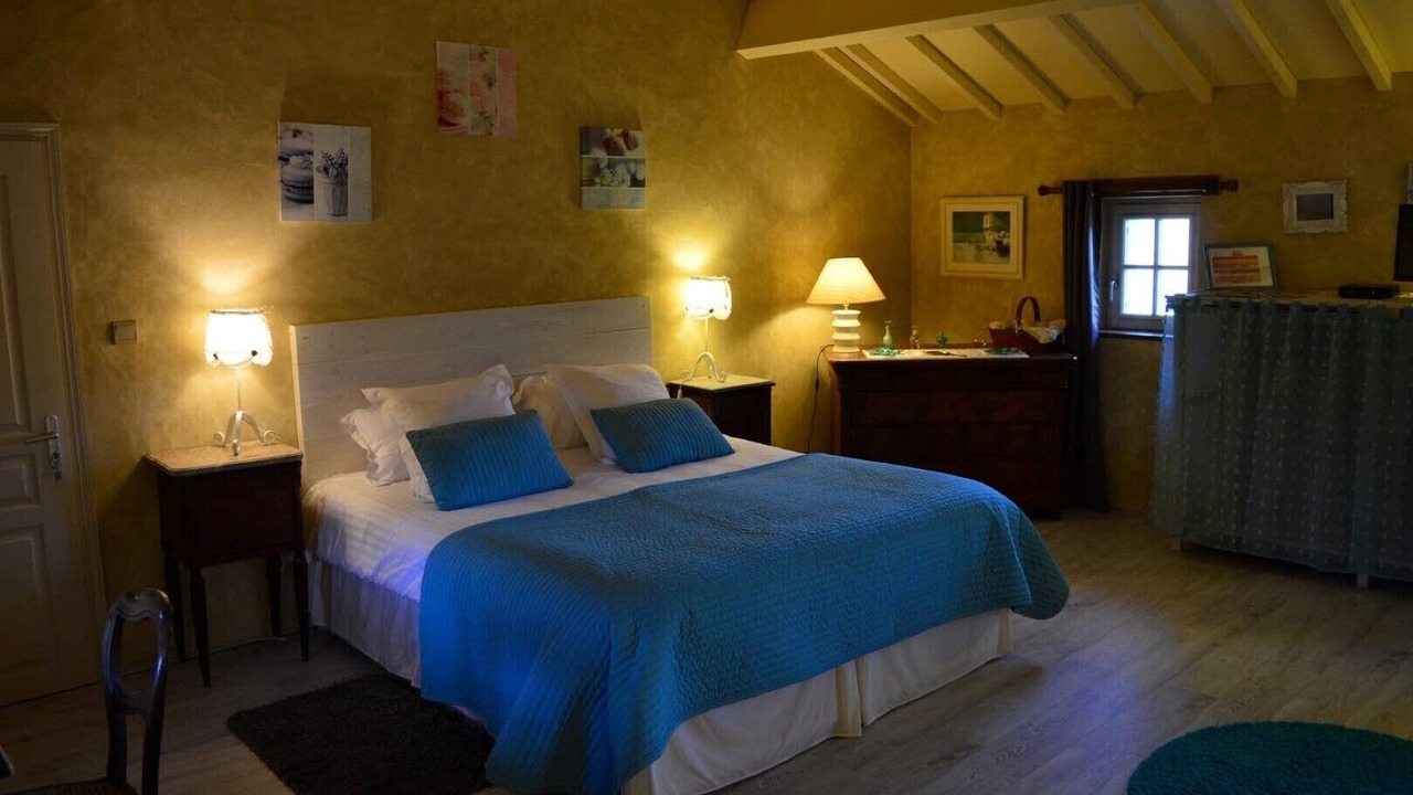 Photo of Bedroom in Saires