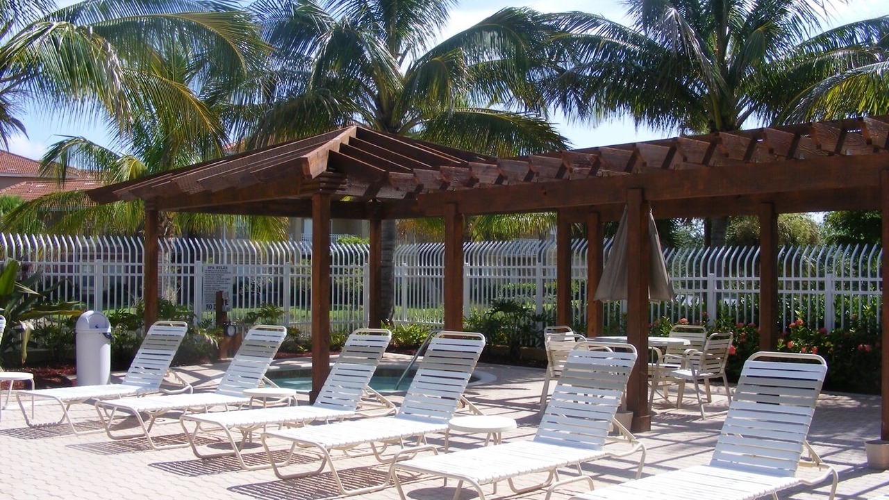 Photo of Patio Balcony in Iona