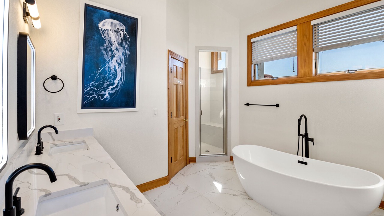 Photo of Bathroom in Pine Island